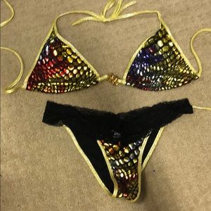 Lollie Rocks gold & black bikini